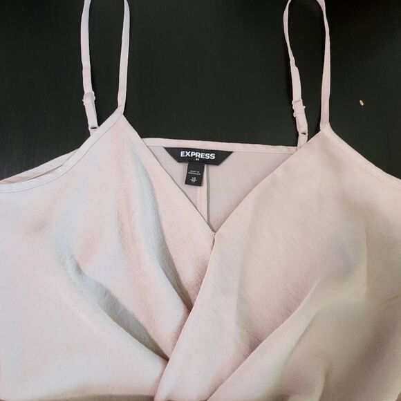 Express Pink Camisole with Twist Detail Size XS Express Ballet Pink Tank Top - Picture 3 of 9